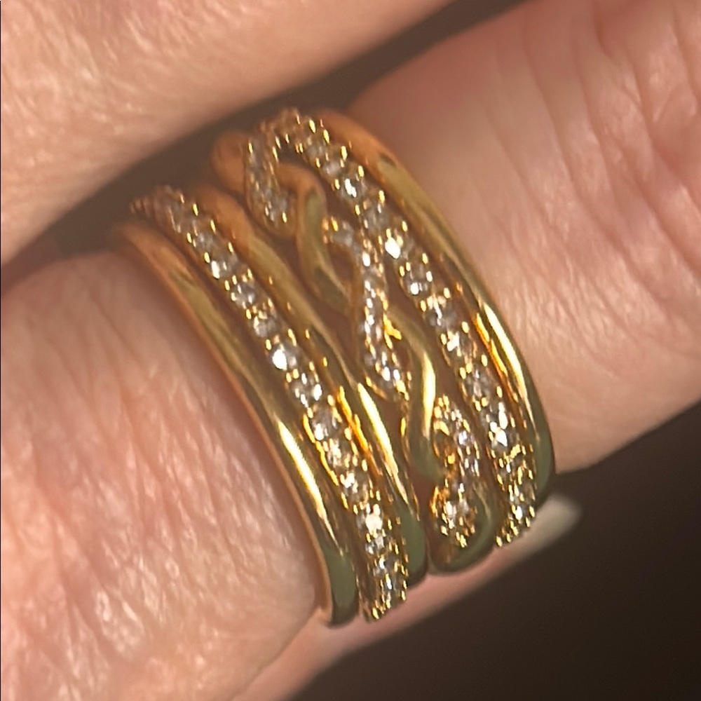 6 Piece J. Crew Gold Tone and Micro Pavé Rhinestone Women's Stacking Ring Set - Picture 2 of 7